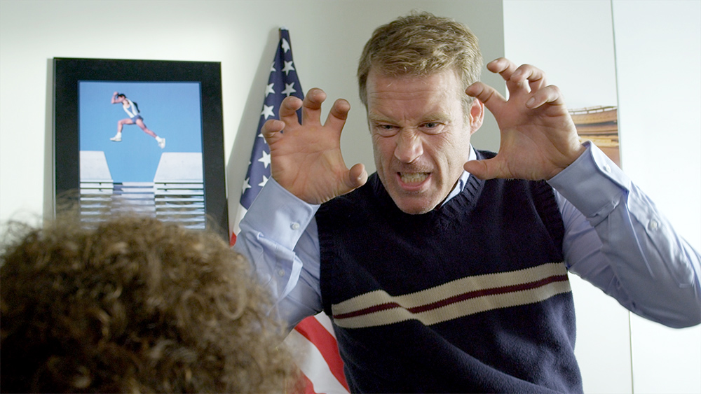 Mark Valley teaches some fighting tips