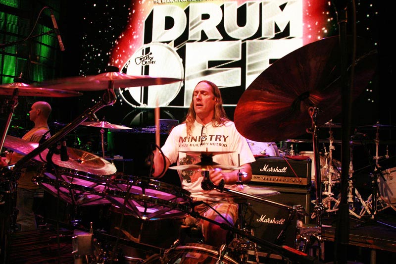 Drum-Off-2009-Danny-Carey